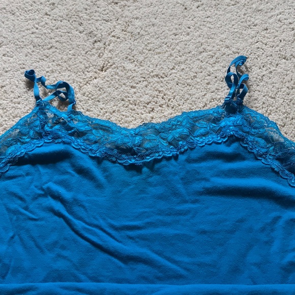 Blue tank S w/lace @ top&bottom adjust straps - Picture 4 of 5
